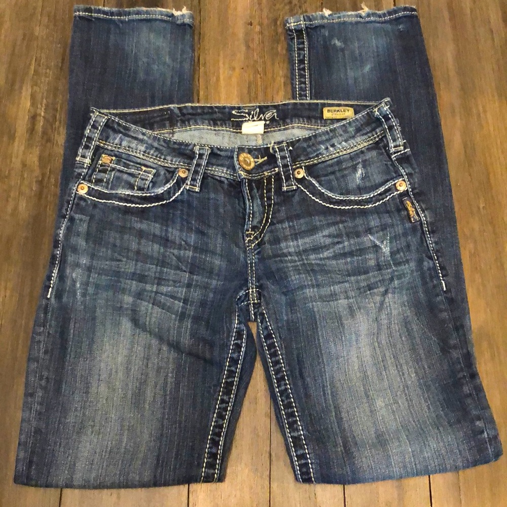 ❤️ SILVER BERKLEY STRAIGHT JEANS ♥️
